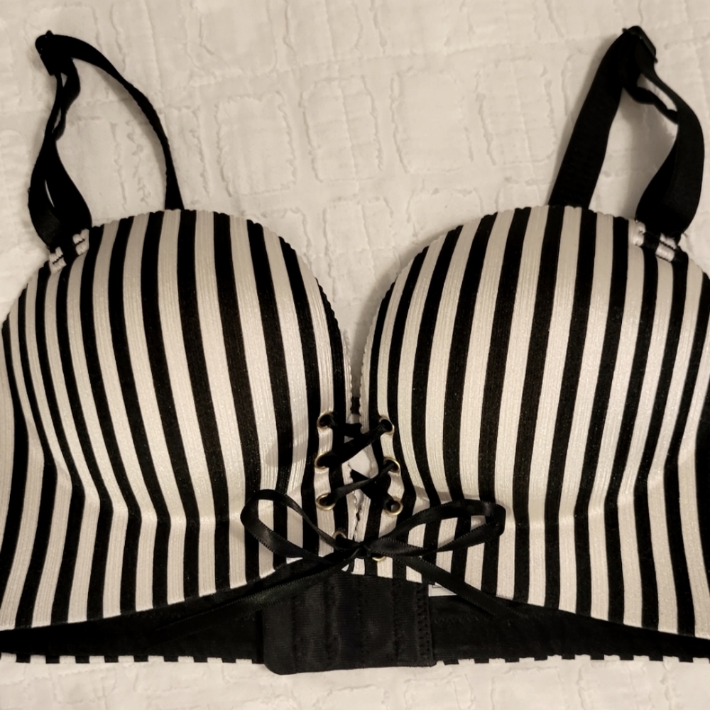 Black and white stripe bra